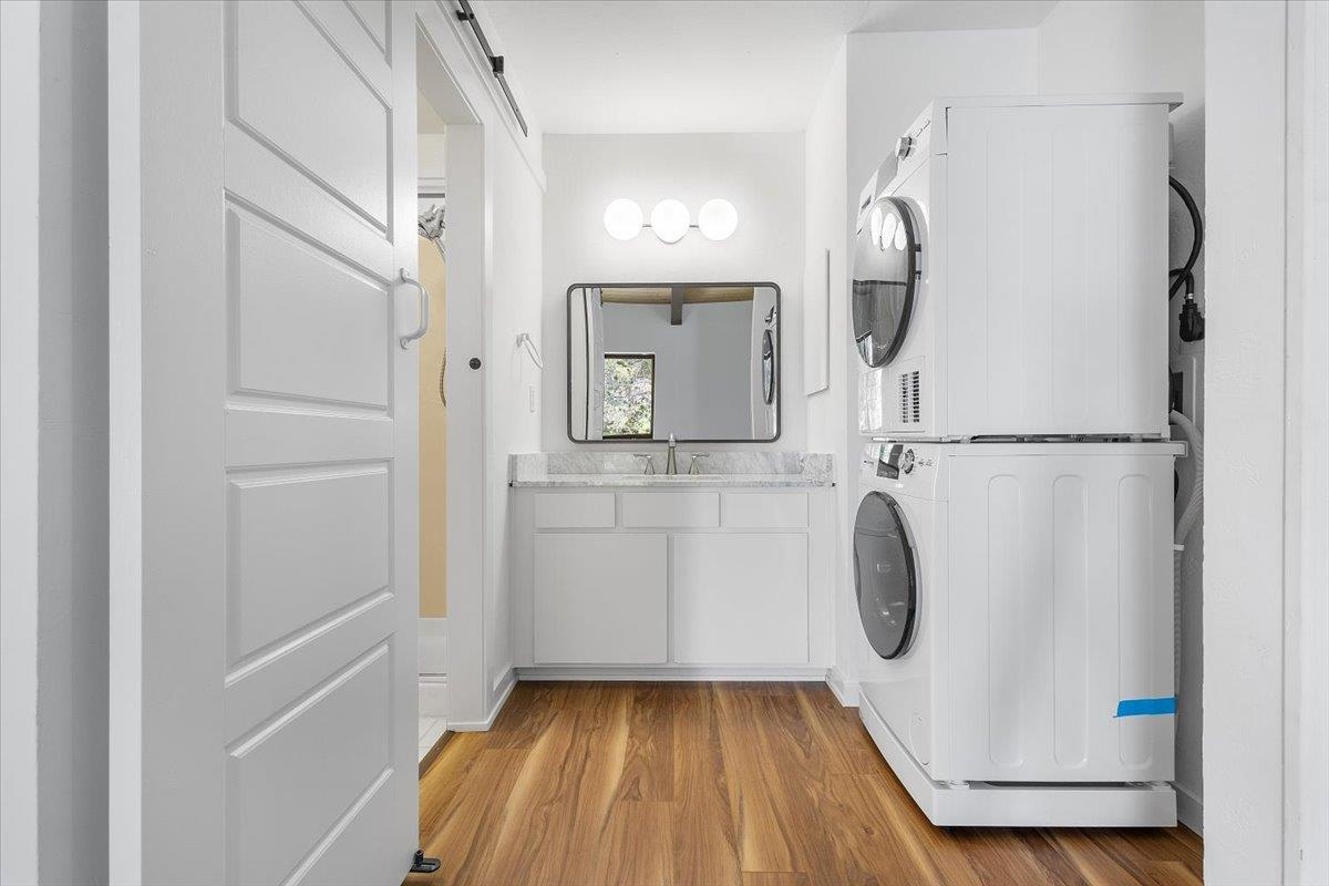 19100 Crest Ave # 100