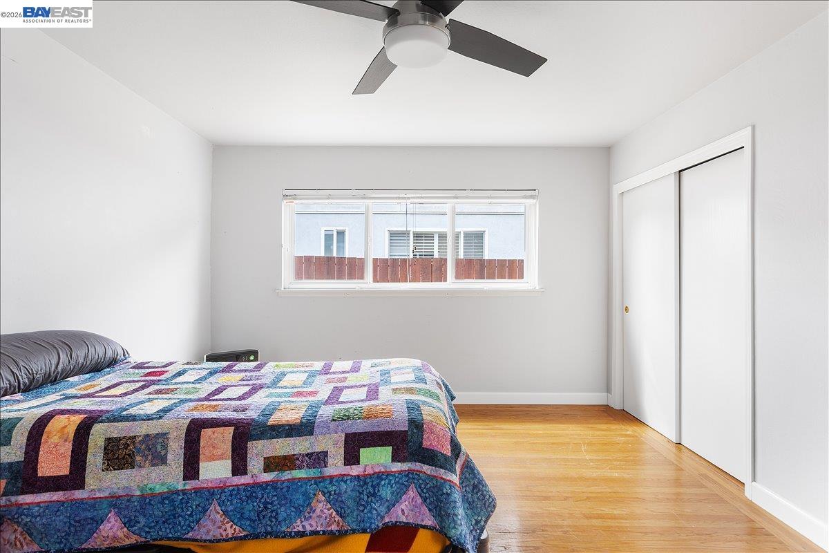 24805 Canyon View Ct