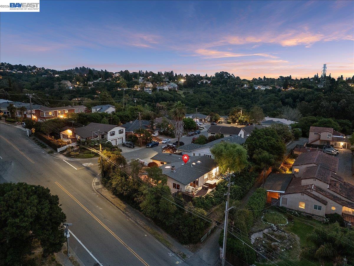 24805 Canyon View Ct