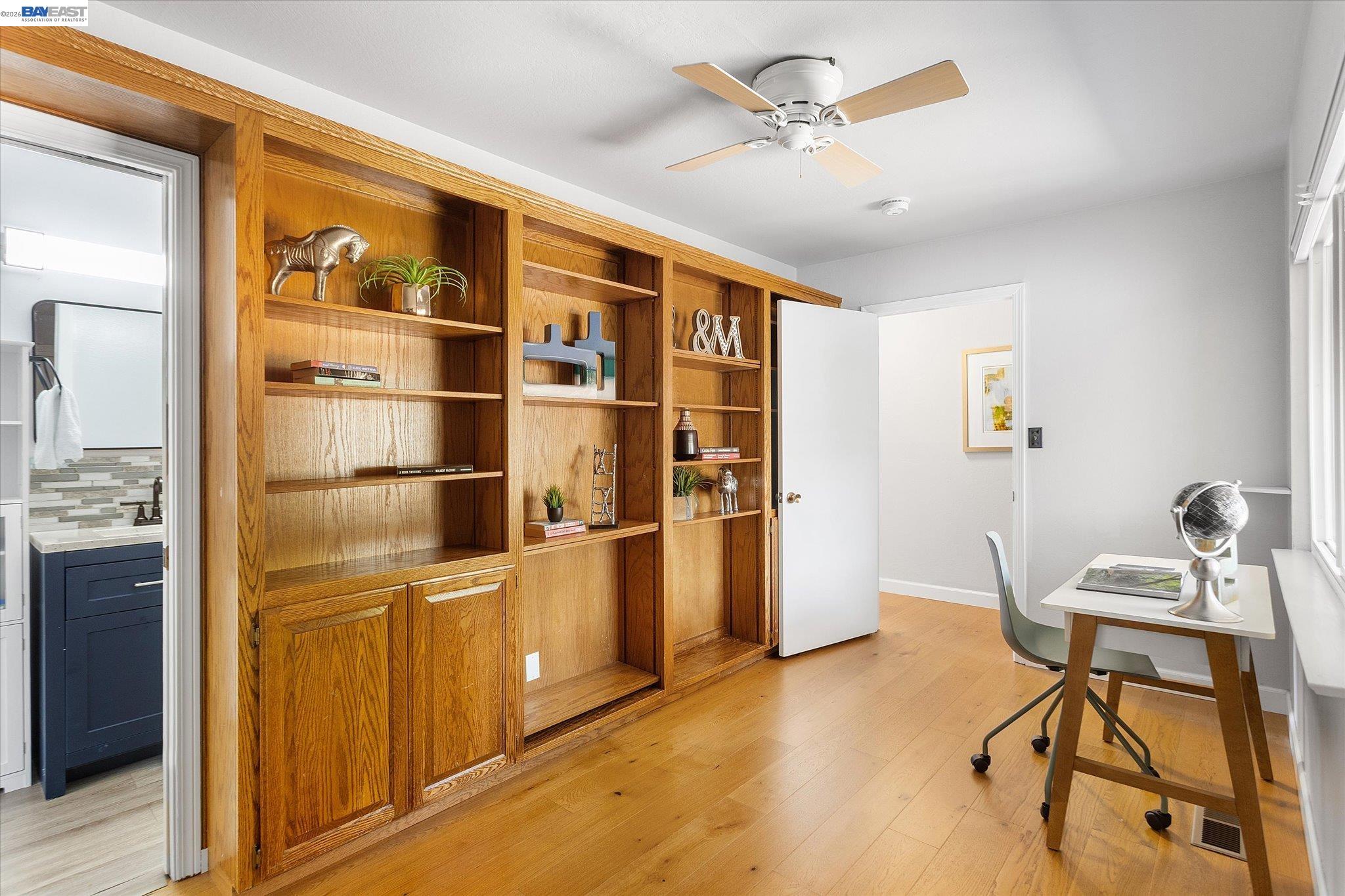 24805 Canyon View Ct