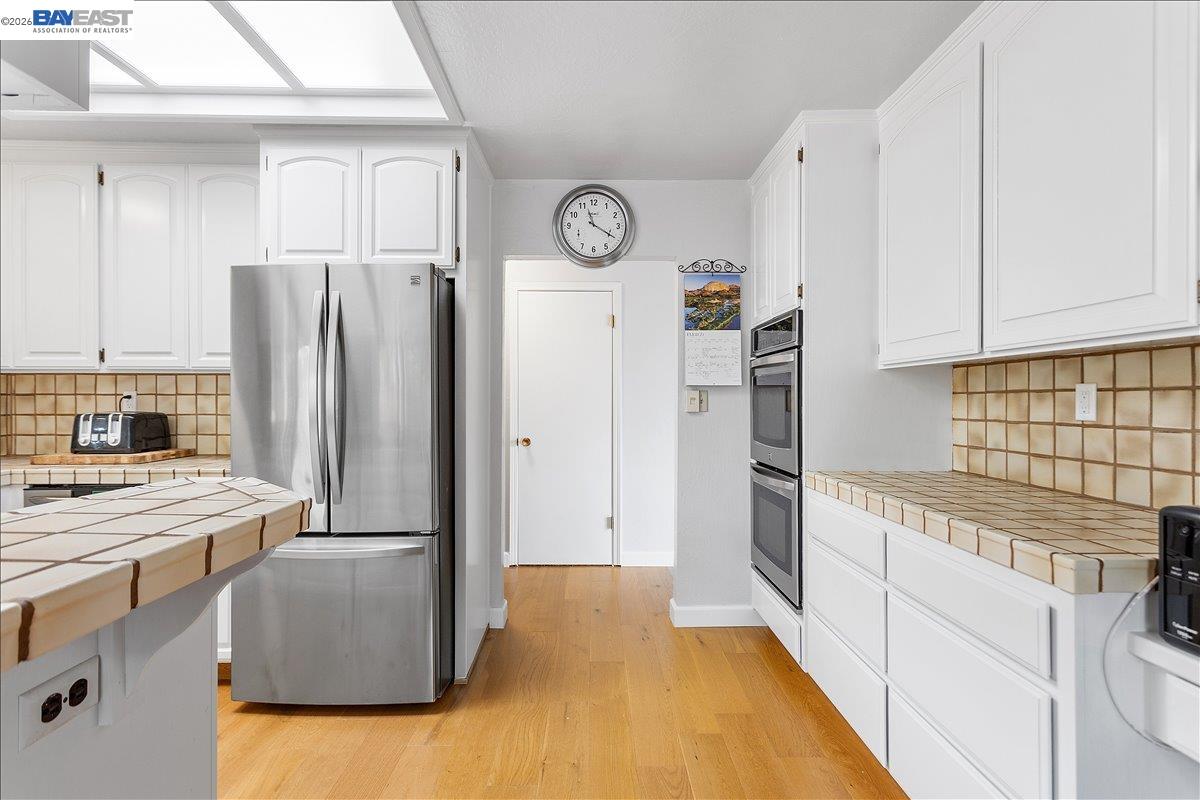 24805 Canyon View Ct