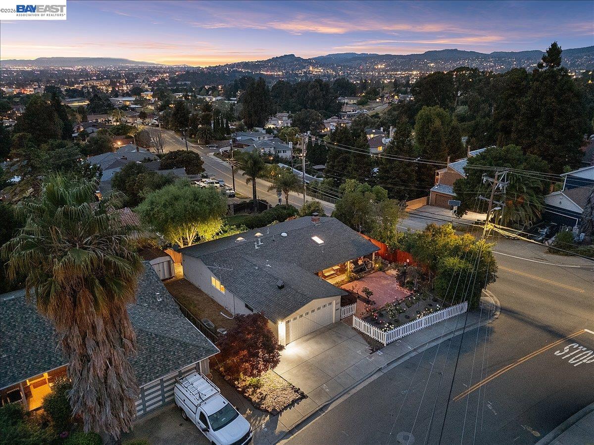 24805 Canyon View Ct