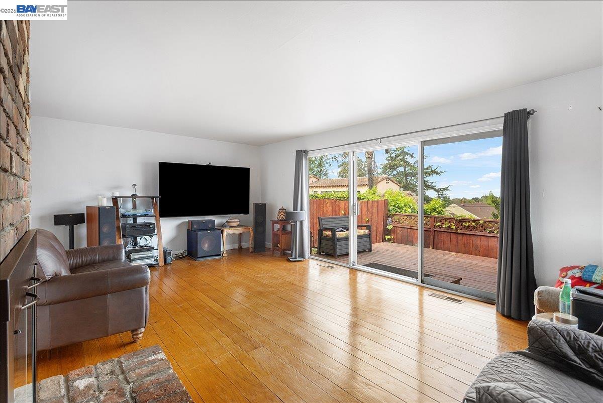 24805 Canyon View Ct