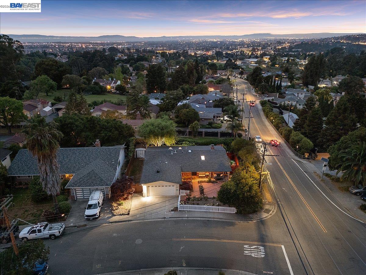 24805 Canyon View Ct