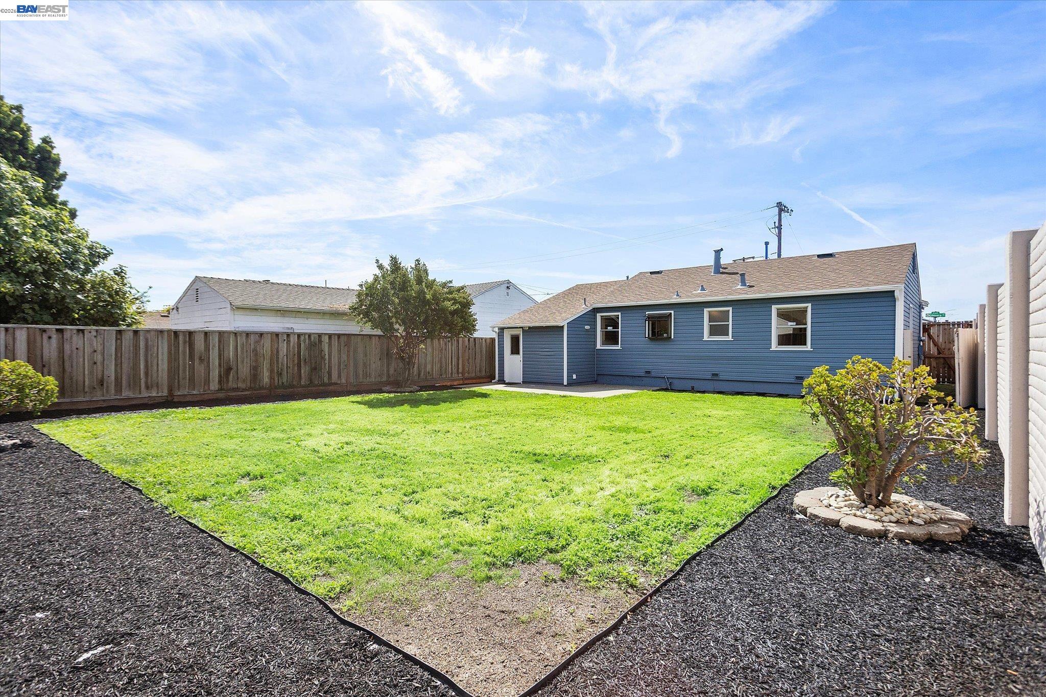 1220 Gilmore Dr