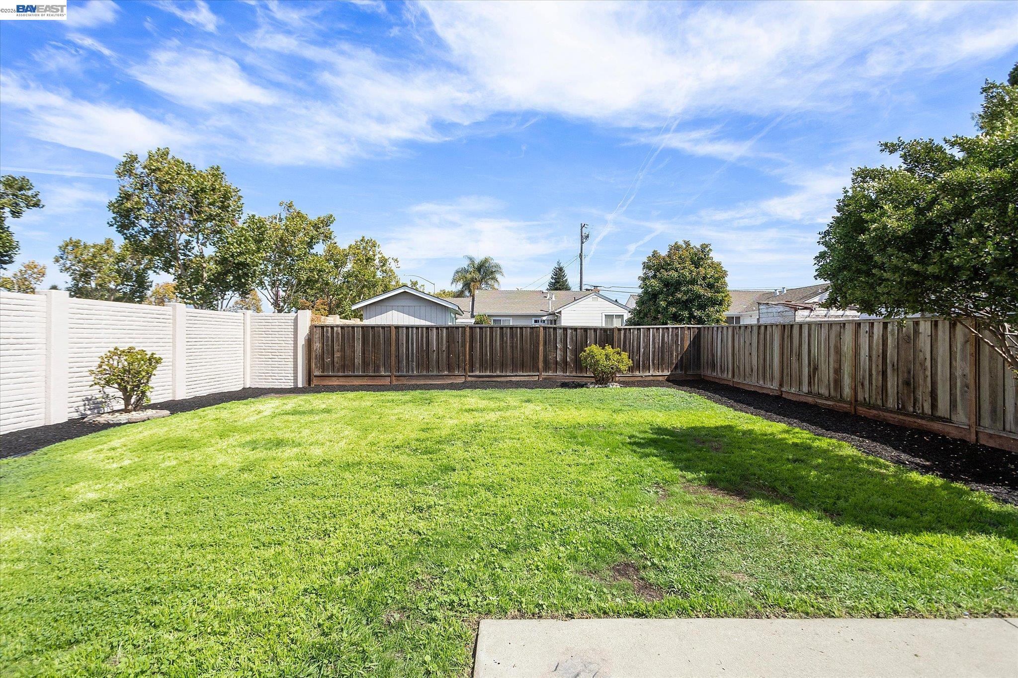 1220 Gilmore Dr