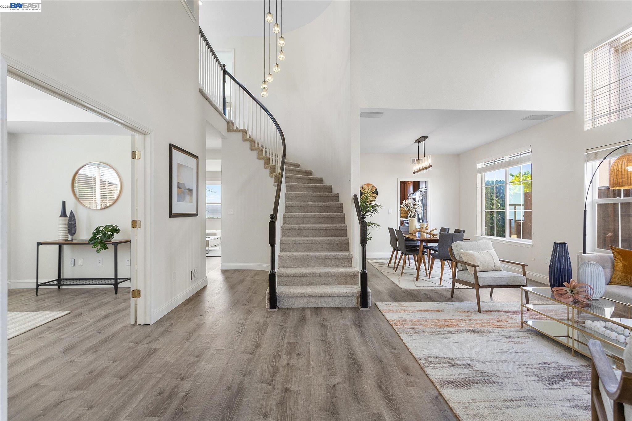7892 Pineville Cir
