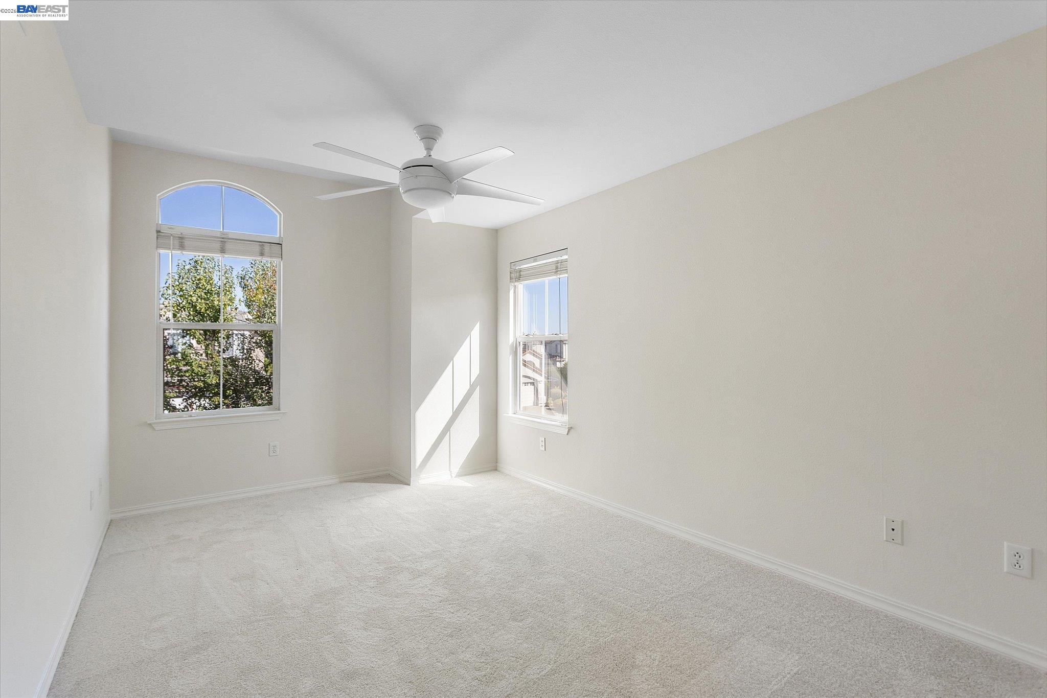 7892 Pineville Cir
