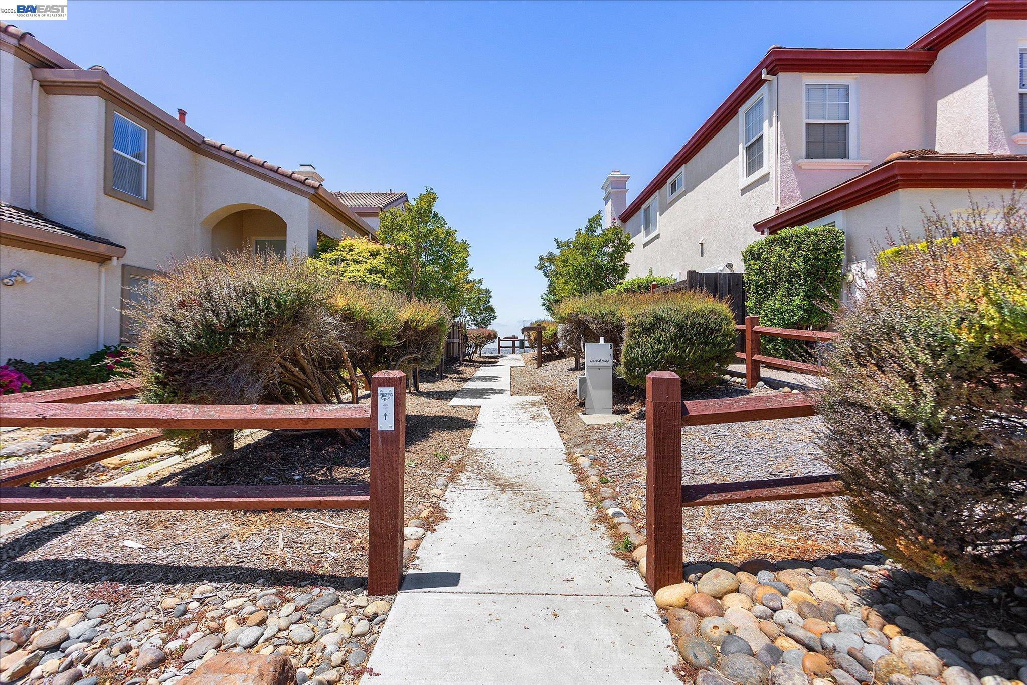 7892 Pineville Cir