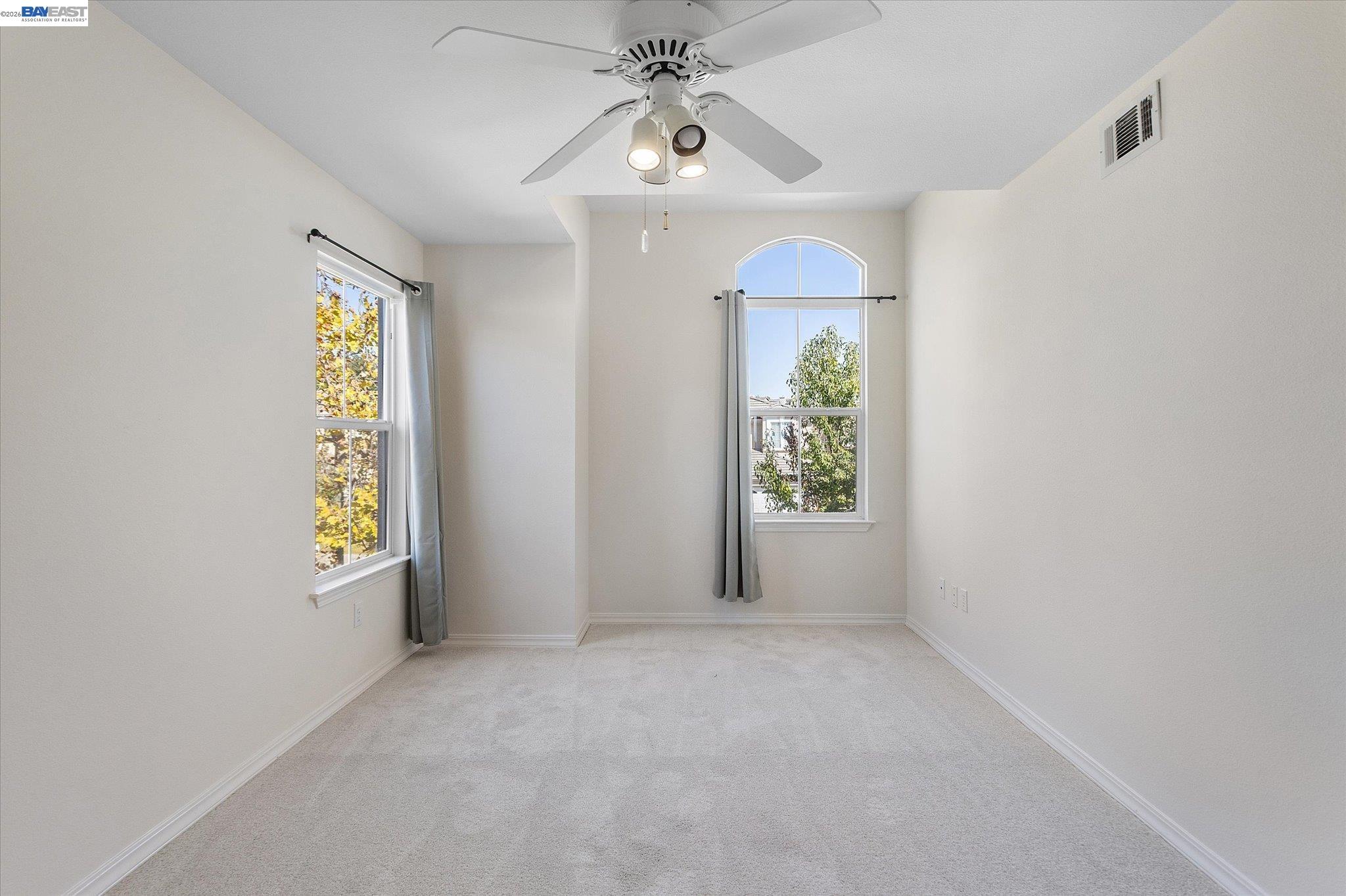 7892 Pineville Cir