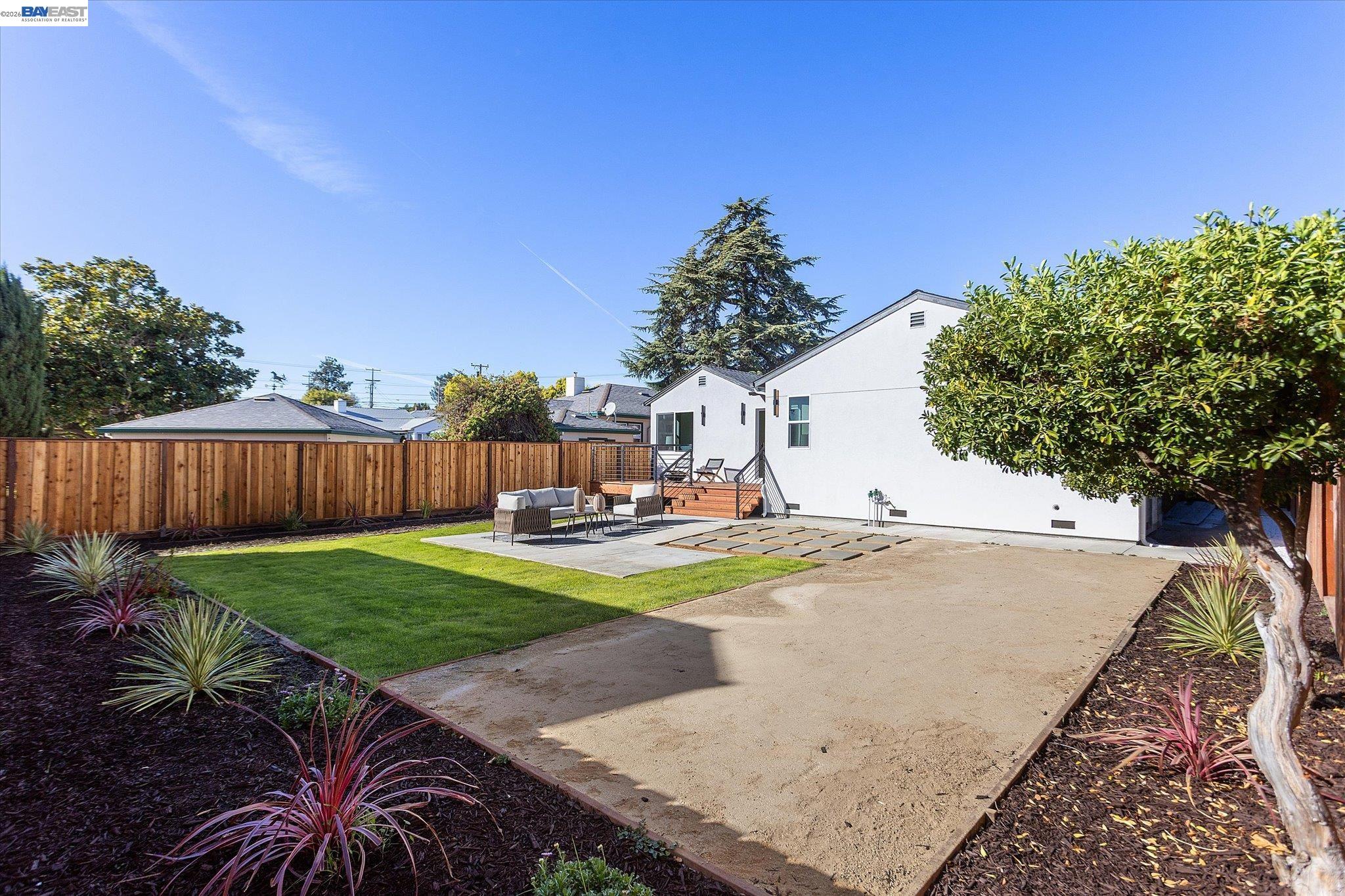 4247 Gem Ave