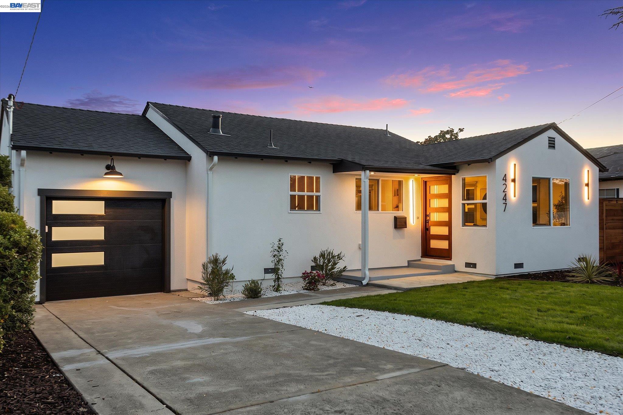 4247 Gem Ave