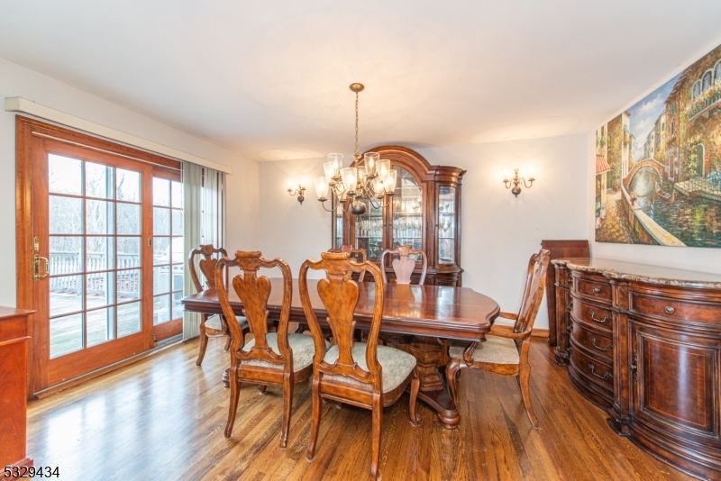 270 Long Meadow Rd