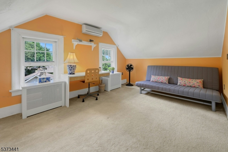 71 Ball Rd