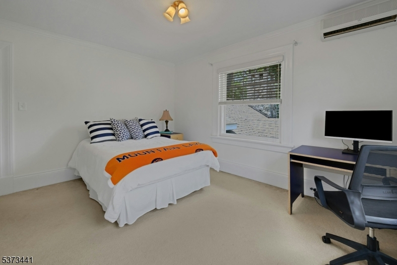 71 Ball Rd