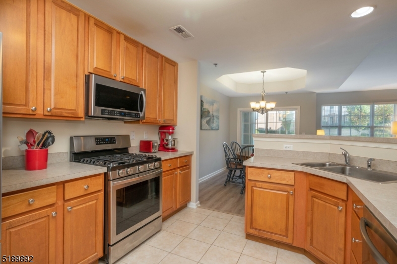 45 Taft Ln