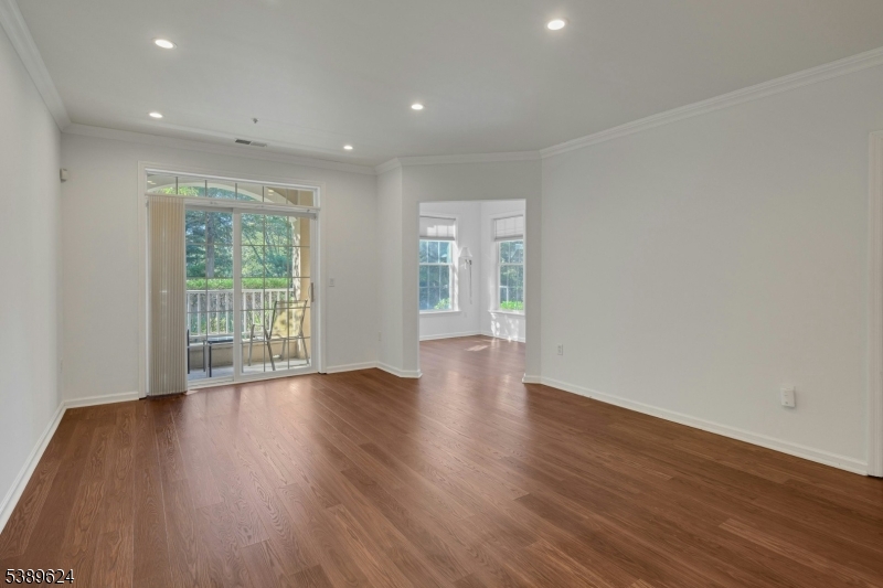 2108 Franklin Ln
