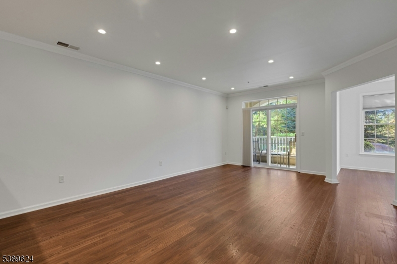 2108 Franklin Ln