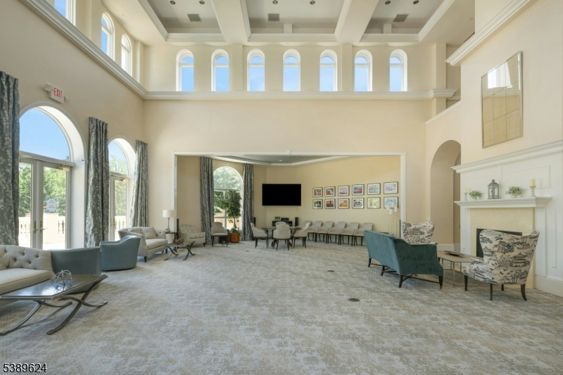 2108 Franklin Ln