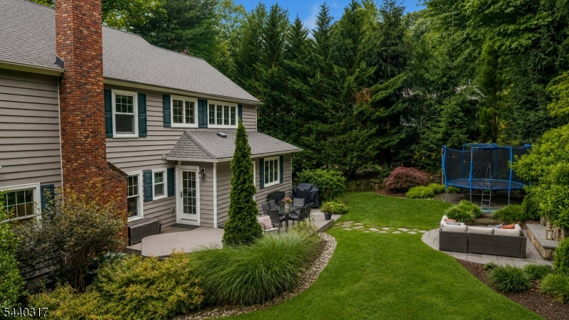 34 Wilcox Dr