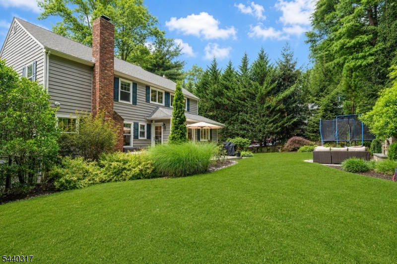 34 Wilcox Dr