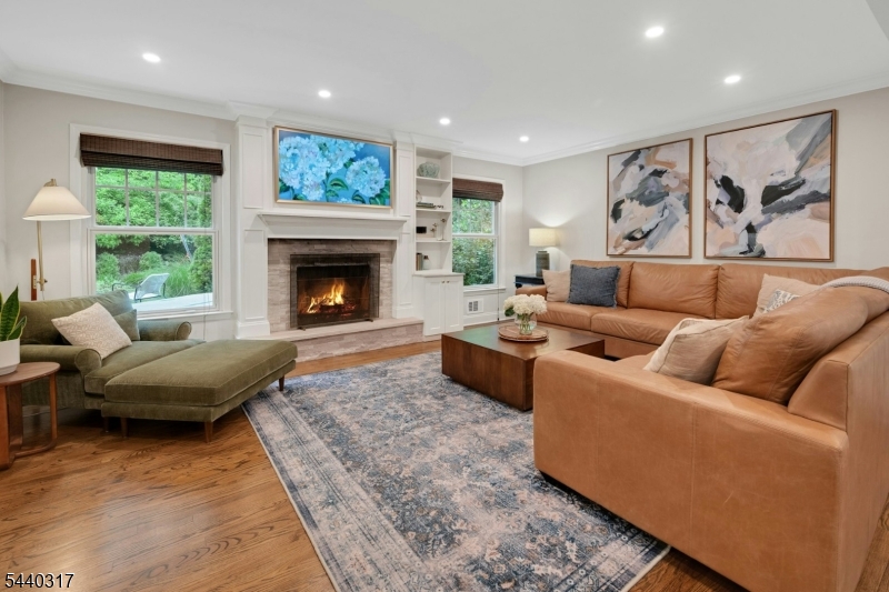 34 Wilcox Dr