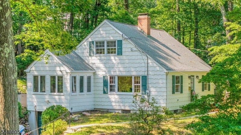 39 Lookout Rd
