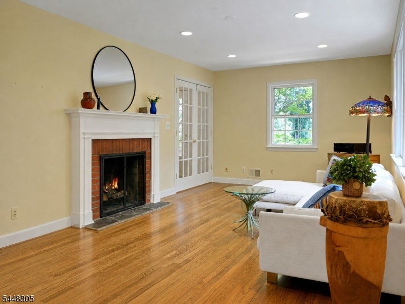 39 Lookout Rd