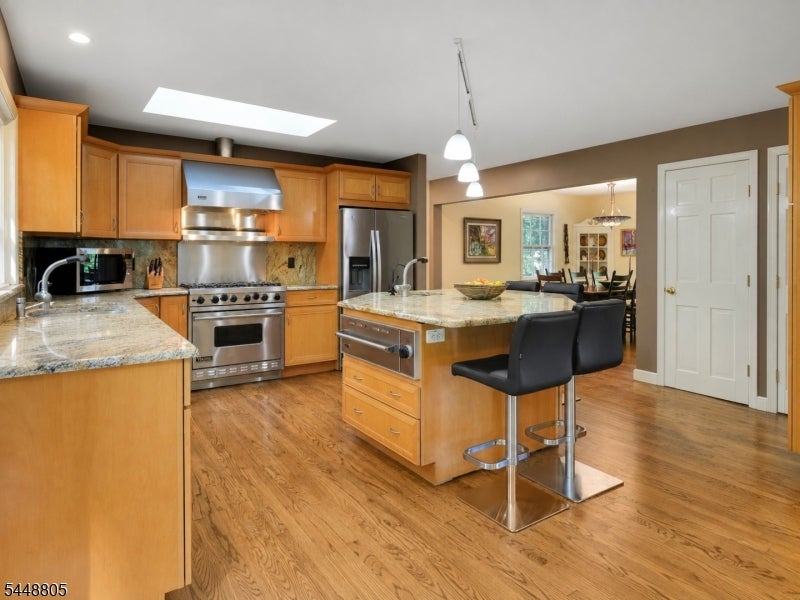 39 Lookout Rd