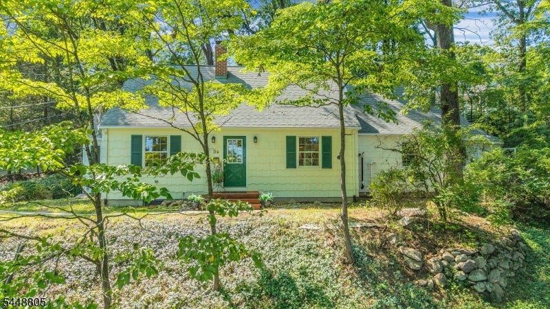 39 Lookout Rd