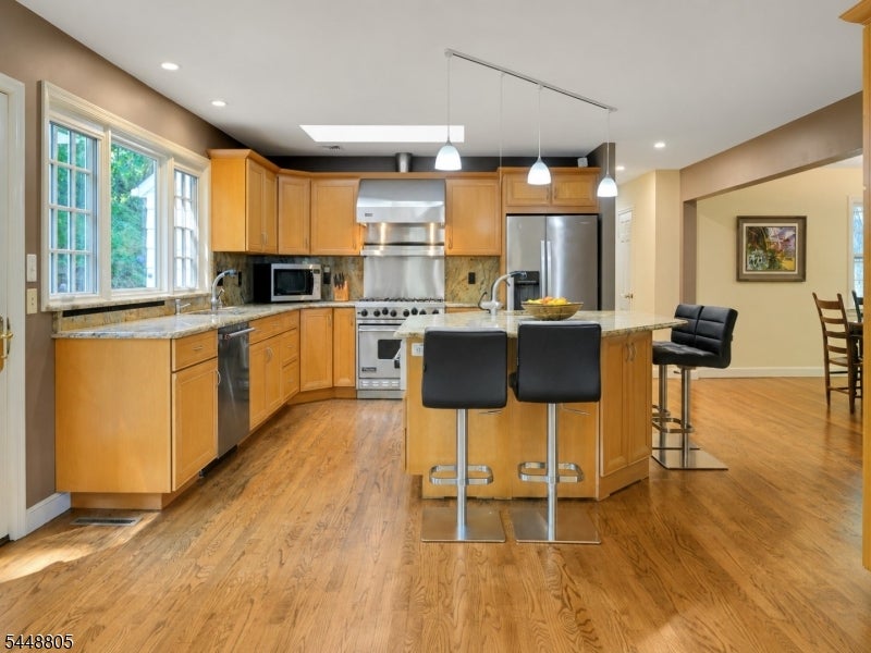 39 Lookout Rd
