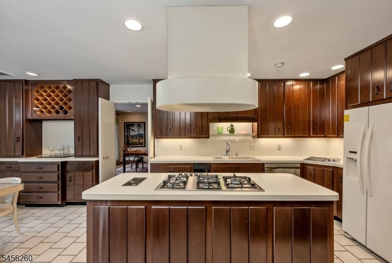 100 Cheyenne Way