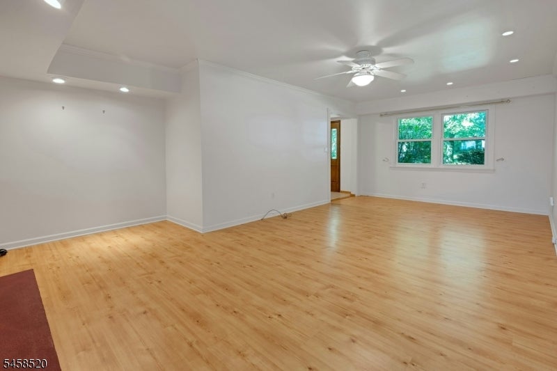 15 Camelot Way