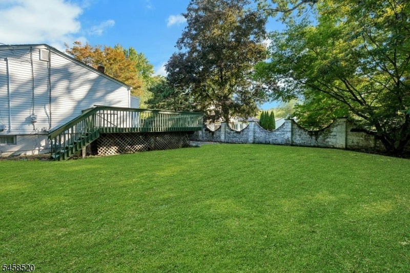 15 Camelot Way