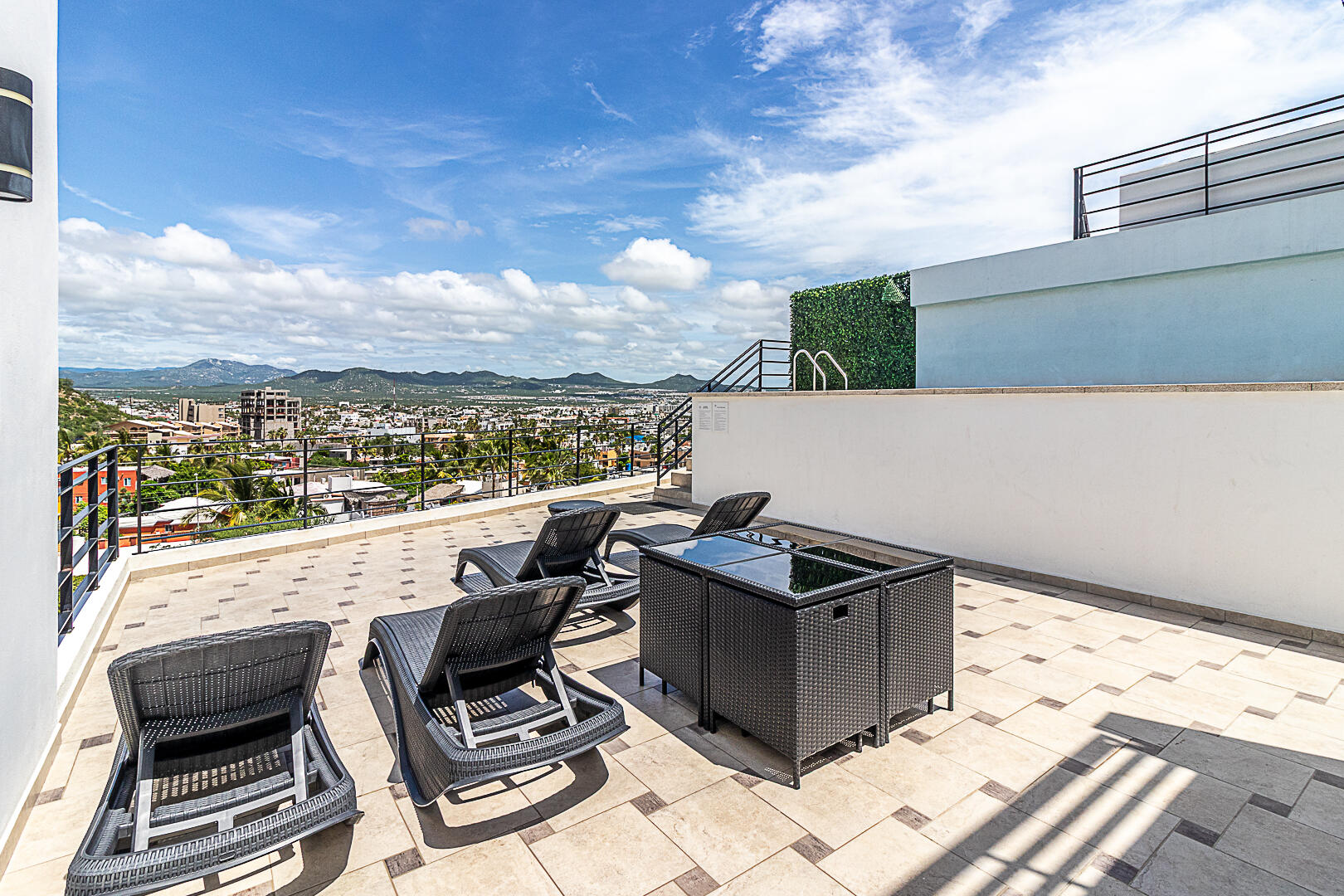 Pedregal Towers A03, Camino del Colegio