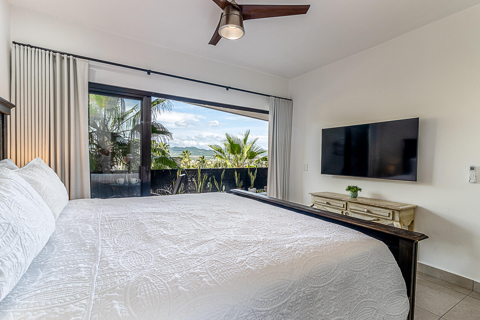 Pedregal Towers A03, Camino del Colegio