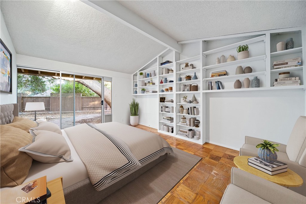 1476 N Indian Hill Boulevard