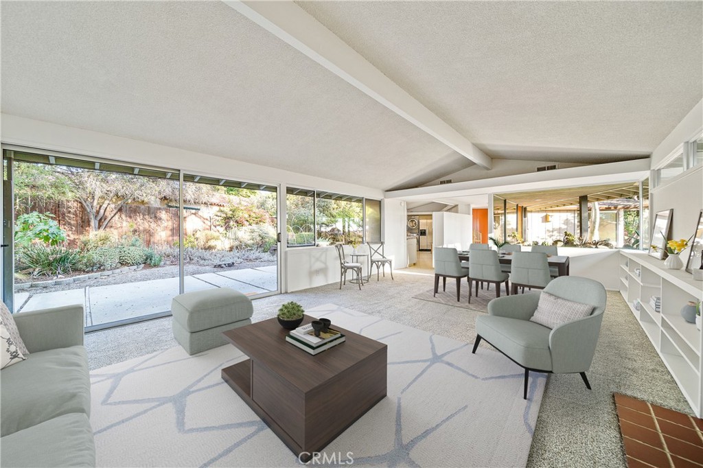 1476 N Indian Hill Boulevard