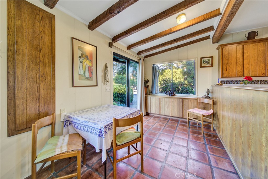 705 E Miramar Avenue