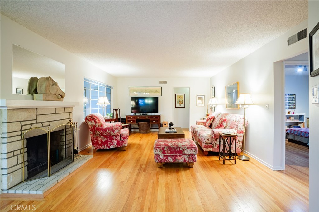 1455 N Mountain Avenue