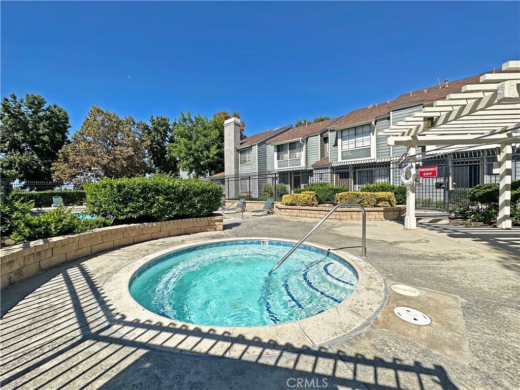 8755 Pine Crest Place