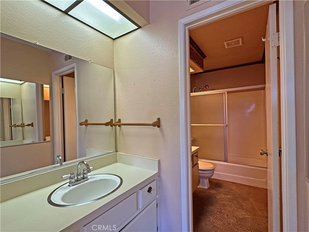 8755 Pine Crest Place