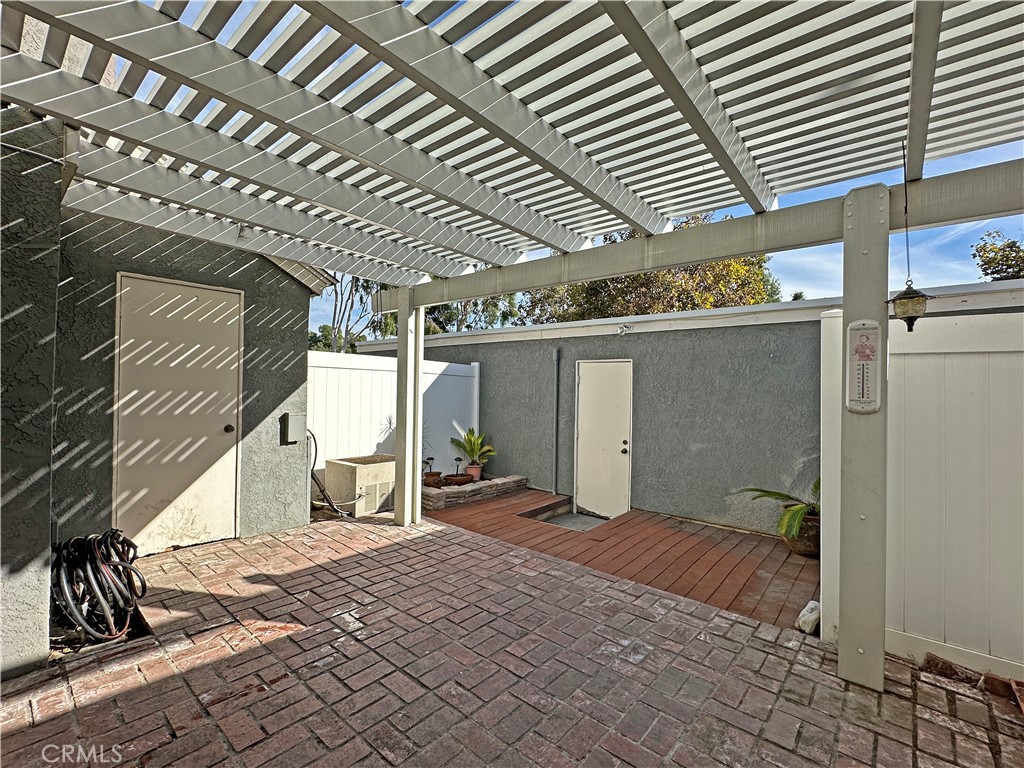 8755 Pine Crest Place