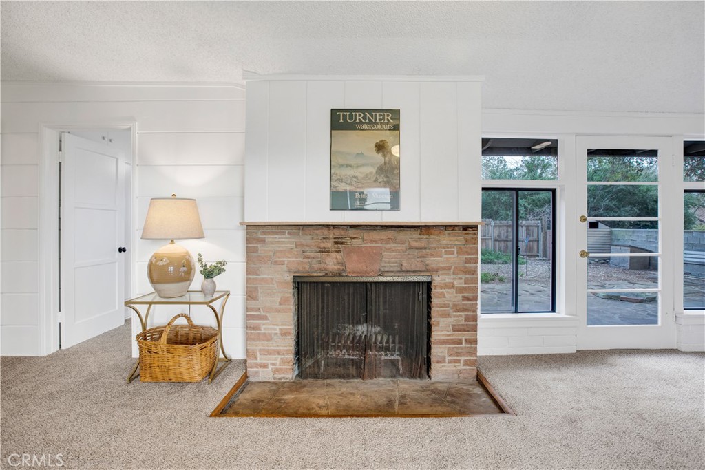 1460 N Indian Hill Boulevard