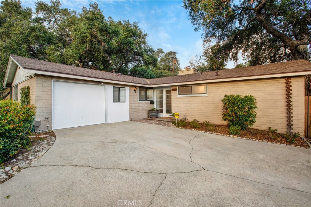 1460 N Indian Hill Boulevard