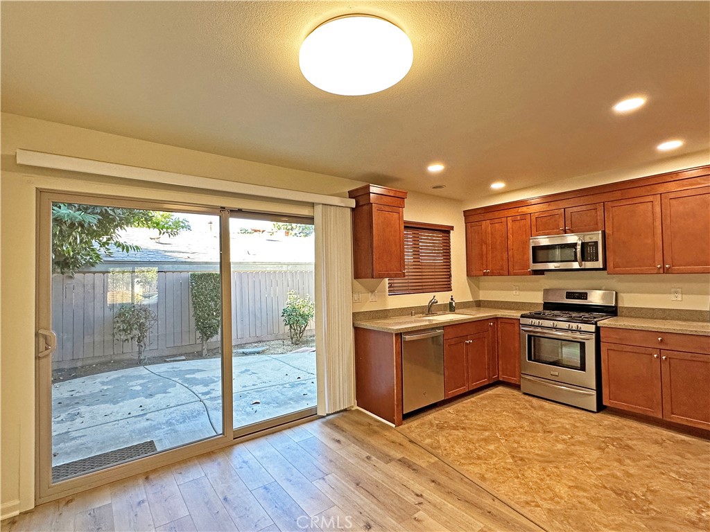 1365 Lafayette Road B