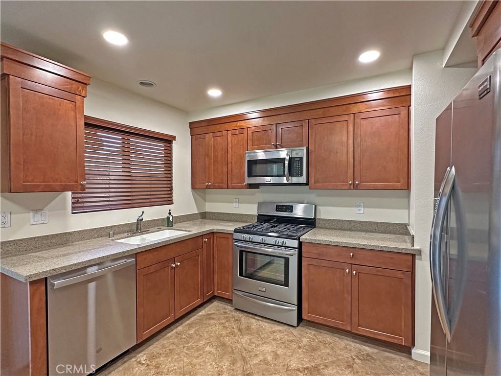 1365 Lafayette Road B