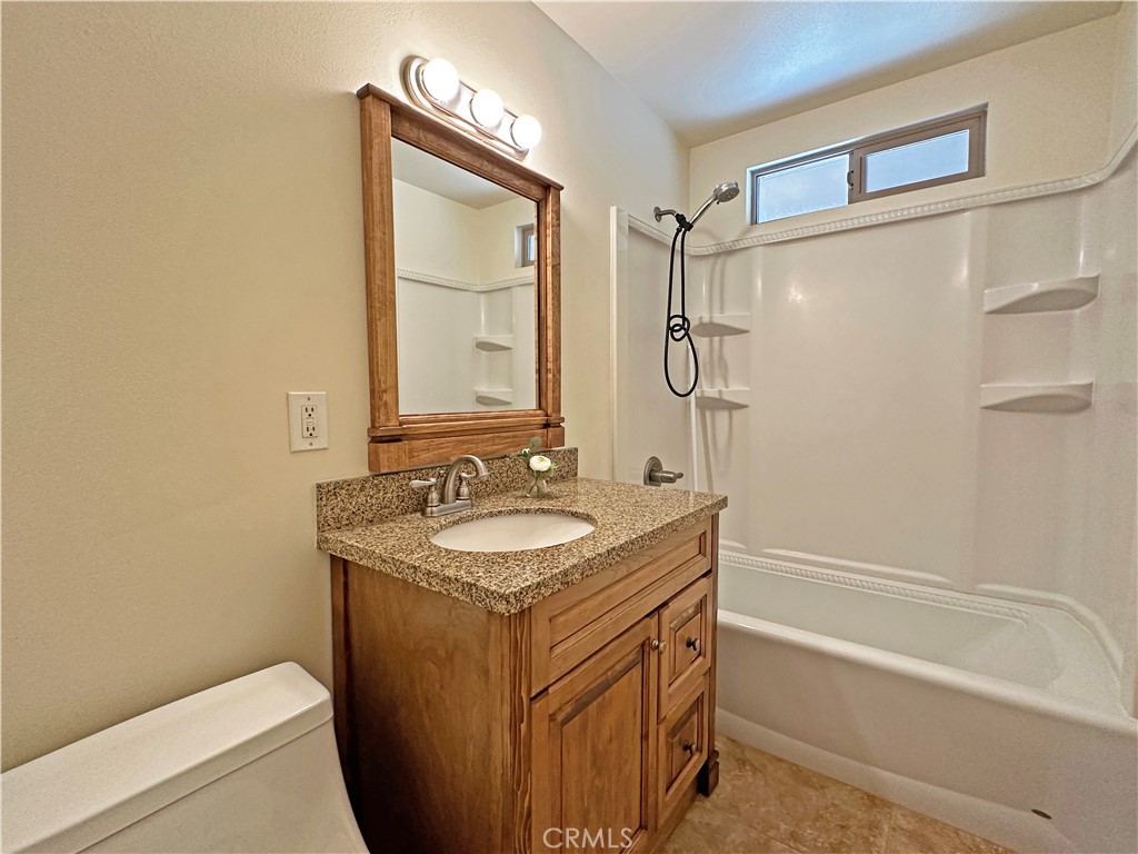 1365 Lafayette Road B