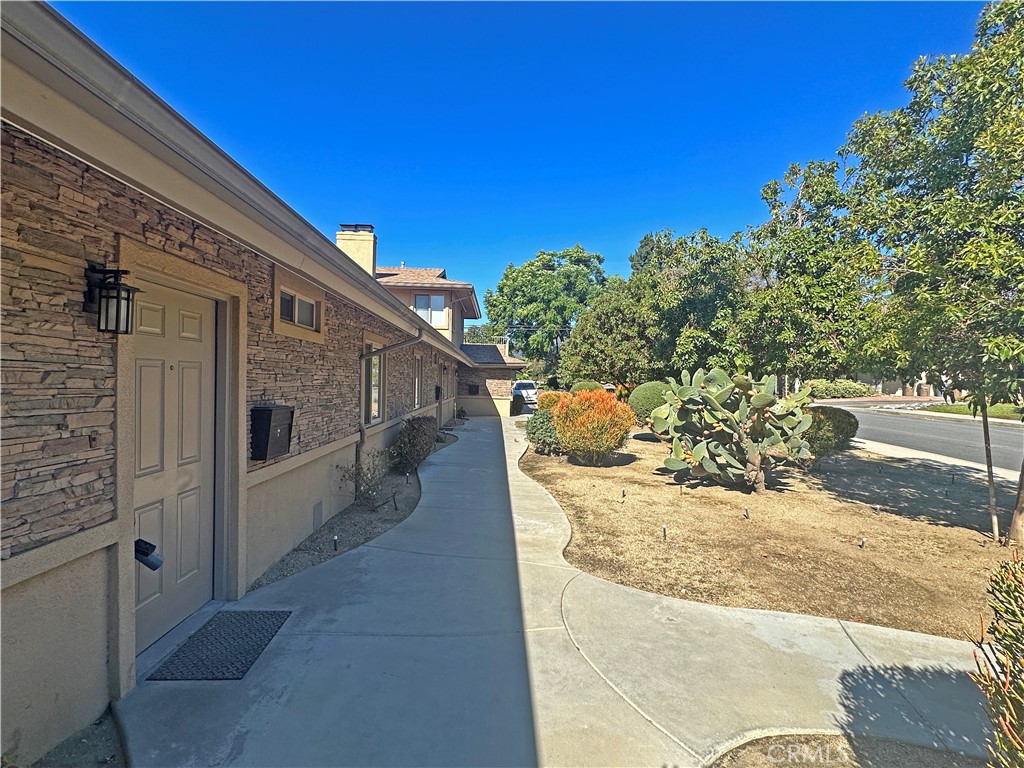 1365 Lafayette Road B