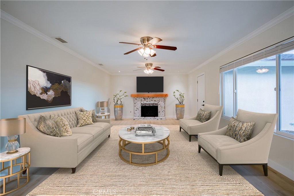 1321 E Cypress Avenue